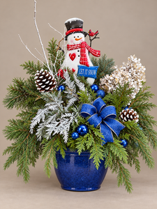 Sat Dec 05 Snowman Porch Pot 261205151